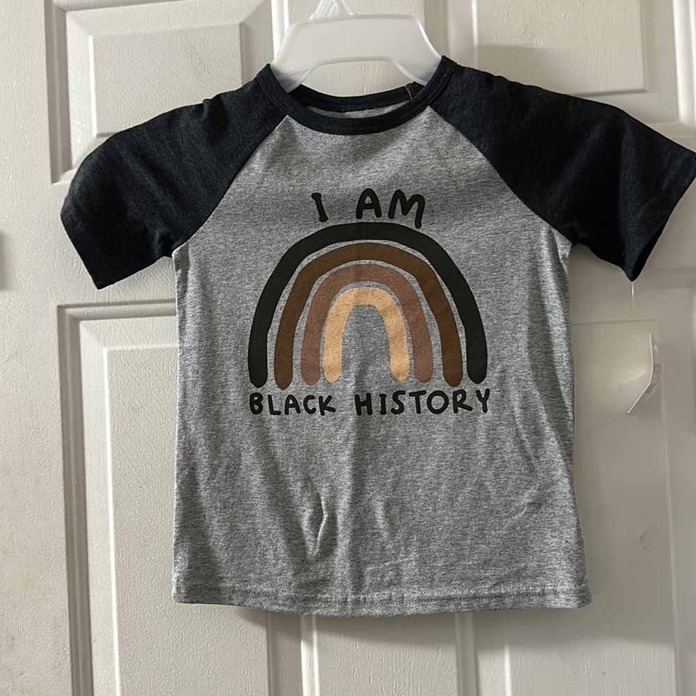 JUMPING BEANS GRAY I AM BLACK HISTORY TEE: NEW WITH TAGS: SIZE 6